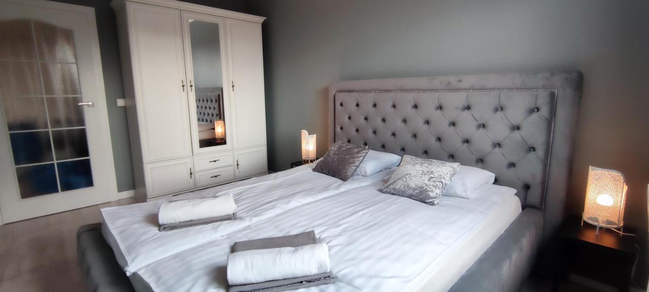 Labo Apartment Fort Wola วอร์ซอ ภายนอก รูปภาพ