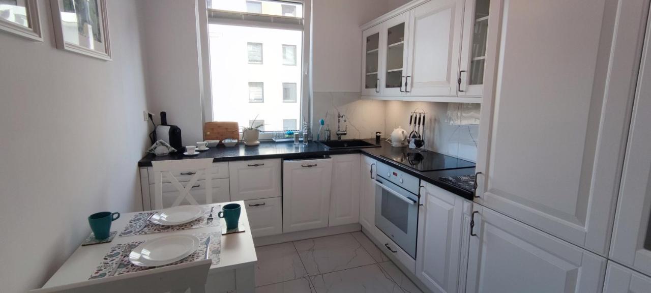 Labo Apartment Fort Wola วอร์ซอ ภายนอก รูปภาพ